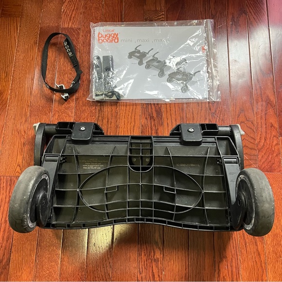 Lascal BuggyBoard Maxi Stroller Attachment - Picture 6 of 10